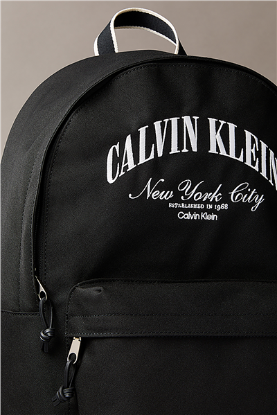 Calvin Klein Graphic Capsule Roun Erkek Sırt Çantası