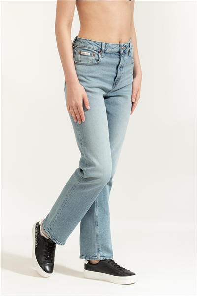 Calvin Klein High Rise Straight S Kadın Jean Pantolon Gri