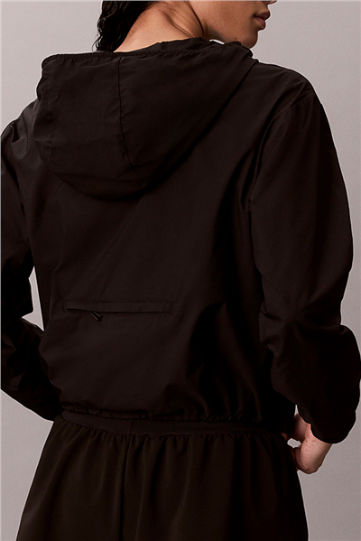 Calvin Klein Icon Sport Wınd Jacket Kadın Rüzgarlık Siyah