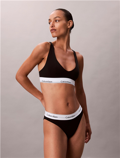 Calvin Klein Kadın High Leg Tanga Külot Siyah
