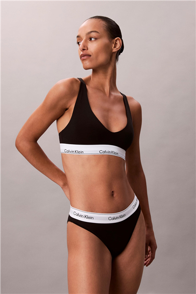 Calvin Klein Kadın High Leg Tanga Külot Siyah