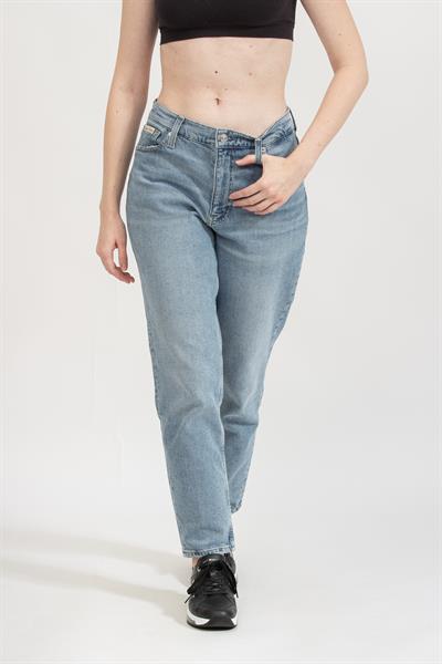 Calvin Klein Kadın Jean Pantolon