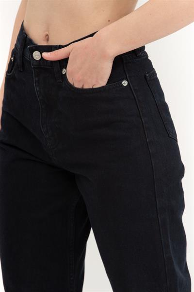 Calvin Klein Kadın Jean Pantolon