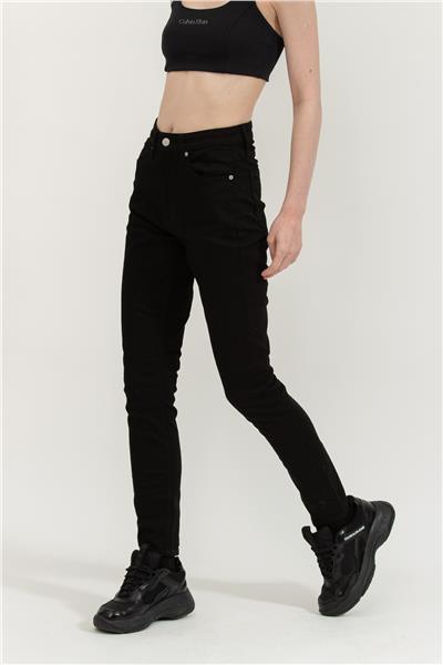 Calvin Klein Kadın Jean Pantolon