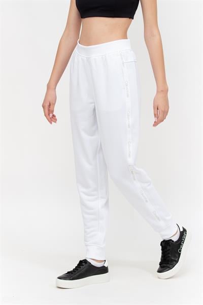 Calvin Klein Kadın Jogger Pantolon Beyaz