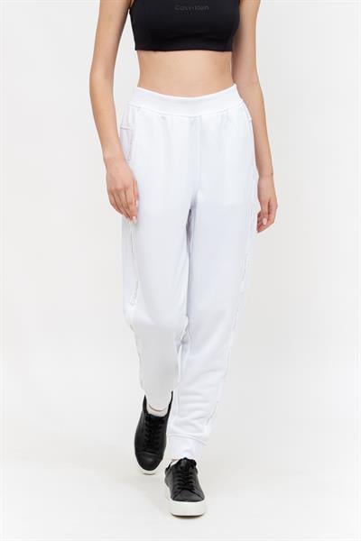 Calvin Klein Kadın Jogger Pantolon Beyaz
