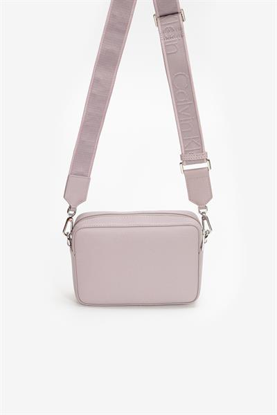 Calvin Klein Kadın Mini Omuz Çantası