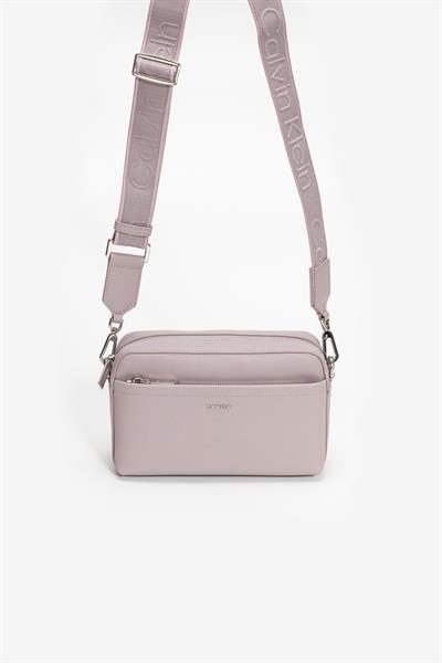 Calvin Klein Kadın Mini Omuz Çantası Mor