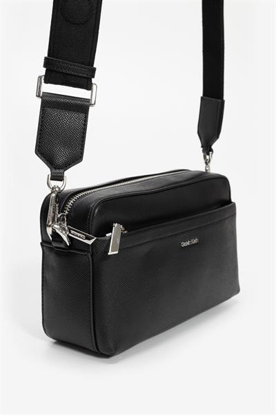 Calvin Klein Kadın Mini Omuz Çantası