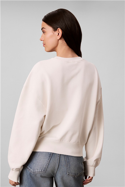 Calvin Klein Ls Feminine Logo French Terry Cr Kadın Bisiklet Yaka Sweatshirt Beyaz