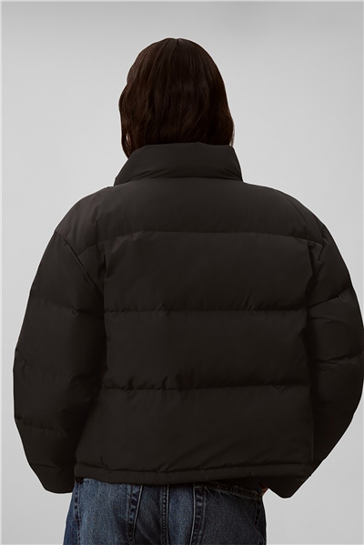 Calvin Klein Matte Mw Patch Logo Down Puffer Kadın Şişme Mont Siyah
