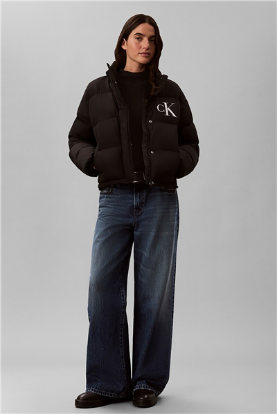 Calvin Klein Matte Mw Patch Logo Down Puffer Kadın Şişme Mont Siyah