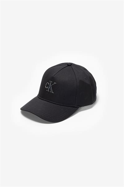 Calvin Klein Minimal Monogram Kadın Baseball Şapka