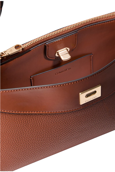 Calvin Klein Mix Media Shoulder Bag Kadın Omuz Çantası