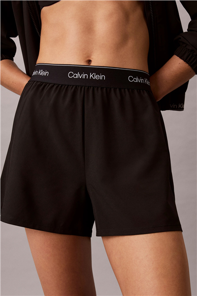 Calvin Klein Modern Sport Woven Short Kadın Şort Siyah