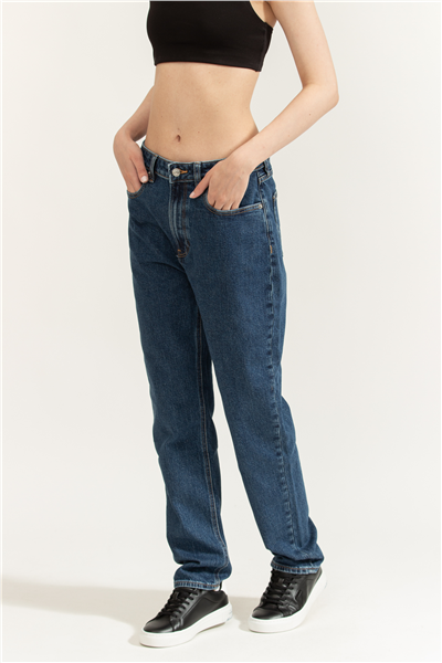 Calvin Klein Mom Jean Pacifico Kadın Jean Pantolon