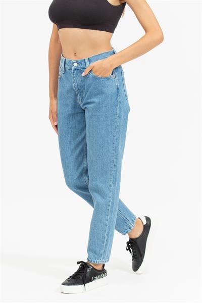 Calvin Klein Mom Kadın Jean Pantolon