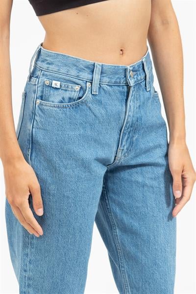Calvin Klein Mom Kadın Jean Pantolon