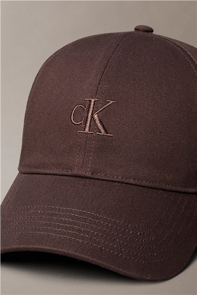 Calvin Klein Monogram Embroidery Baseball Cap Kadın Baseball Şapka Kahverengi