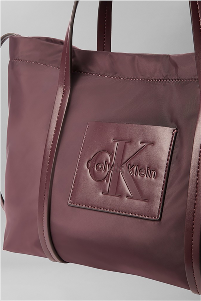 Calvin Klein Nylon Small Tote Crossbody Kadın Mini Omuz Çantası Siyah