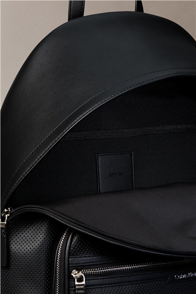 Calvin Klein Perforated Backpack Erkek Sırt Çantası Siyah