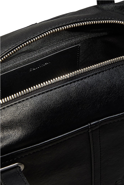 Calvin Klein Pockets Monologo Shoulder Bag Kadın Mini Omuz Çantası Siyah