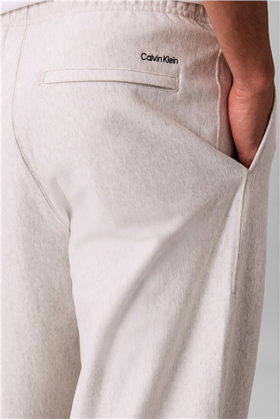 Calvin Klein Premium Terry Graphic Jogger Erkek Eşofman Altı Beyaz