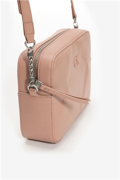 Calvin Klein Re-Lock Quilt Camera Kadın Mini Omuz Çantası