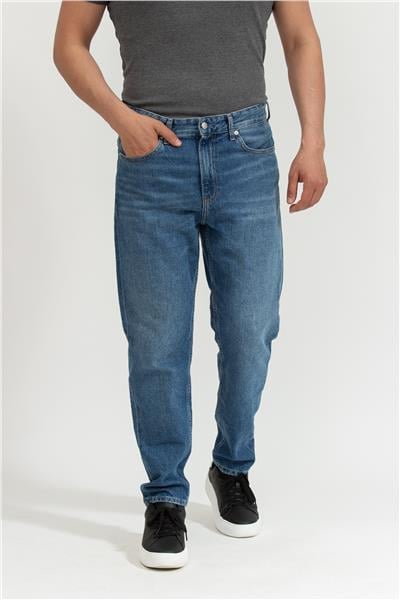 Calvin Klein Regular Taper Erkek Jean Pantolon