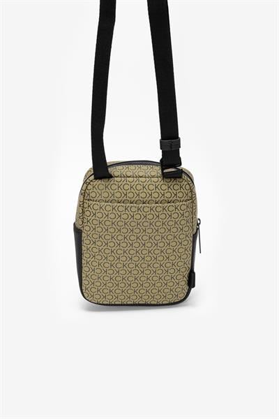 Calvin Klein Rubberized Conv Erkek Reporter Çanta