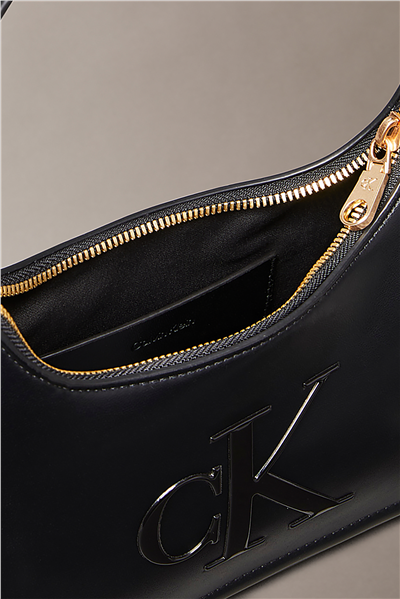 Calvin Klein Sandi Square Shoulder Bag Kadın Mini Omuz Çantası