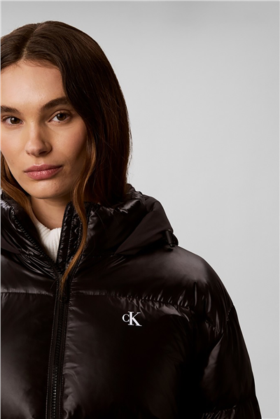 Calvin Klein Shine Mw Logo Hooded Down Puffer Kadın Şişme Mont Siyah