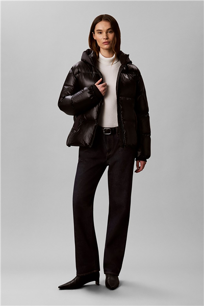 Calvin Klein Shine Mw Logo Hooded Down Puffer Kadın Şişme Mont Siyah