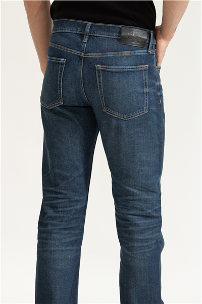 Calvin Klein Slim Straight Dark Casper Jean Erkek Jean Pantolon
