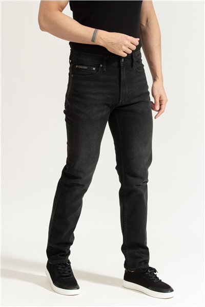 Calvin Klein Slim Straight Wall S Erkek Jean Pantolon