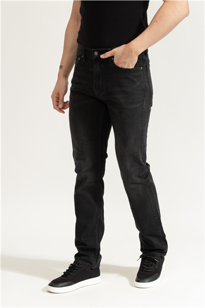 Calvin Klein Slim Straight Wall S Erkek Jean Pantolon