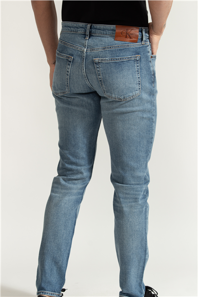 Calvin Klein Slim Taper Blue Tide Erkek Jean Pantolon