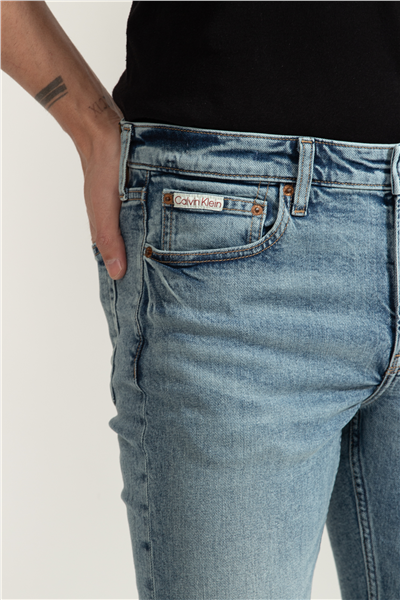Calvin Klein Slim Taper Dispatcher Jean Erkek Jean Pantolon
