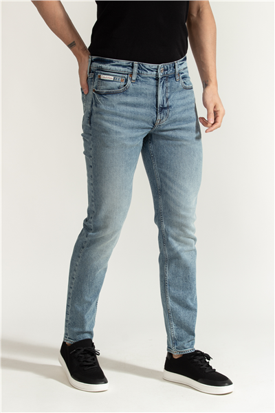 Calvin Klein Slim Taper Dispatcher Jean Erkek Jean Pantolon