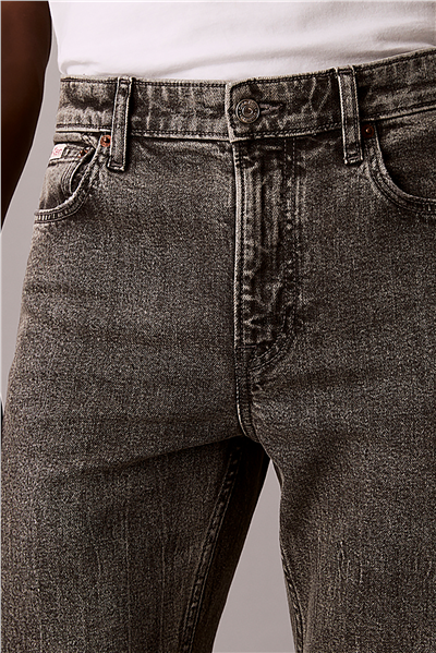 Calvin Klein Slim Taper Oyster Gr Erkek Jean Pantolon