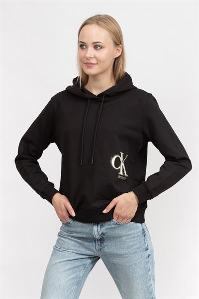 Calvin Klein Sprayed Monogram Regular Hoodie Kadın Kapüşonlu Sweatshirt
