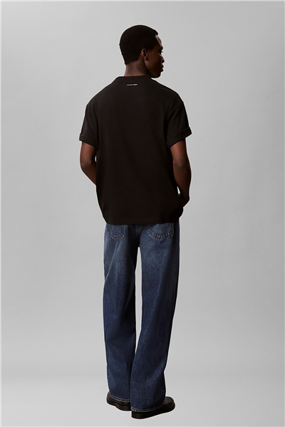 Calvin Klein Ss 20S Rlx Seasonal Graphic Tee Erkek Bisiklet Yaka T-Shirt Siyah