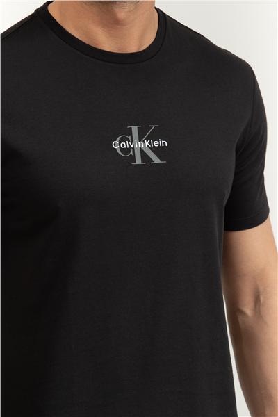Calvin Klein SS 30S Micro Monologo Graphic Te Erkek Bisiklet Yaka T-Shirt