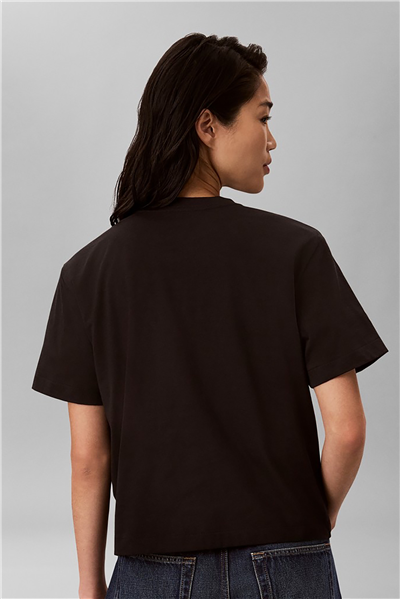 Calvin Klein Ss Boxy Bold Box Logo Tee Kadın Bisiklet Yaka T-Shirt Siyah