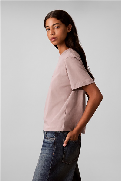 Calvin Klein Ss Boxy Hand Drawn Monologo Tee Kadın Bisiklet Yaka T-Shirt