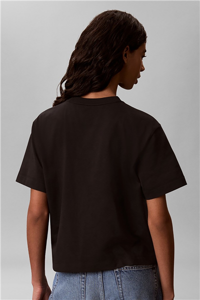 Calvin Klein Ss Boxy Left Chest Monologo Tee Kadın Bisiklet Yaka T-Shirt Siyah