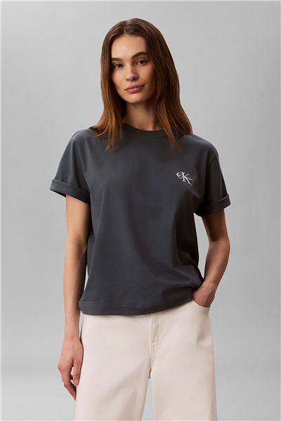 Calvin Klein Ss Boxy Left Chest Monologo Tee Kadın Bisiklet Yaka T-Shirt