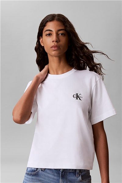 Calvin Klein Ss Boxy Left Chest Monologo Tee Kadın Bisiklet Yaka T-Shirt Beyaz