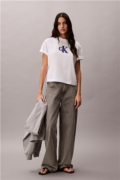 Calvin Klein Ss Boxy Seasonal Mon Kadın Bisiklet Yaka T-Shirt