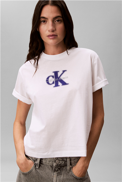Calvin Klein Ss Boxy Seasonal Mon Kadın Bisiklet Yaka T-Shirt